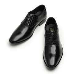 Knitted Black Leather Lace-Up